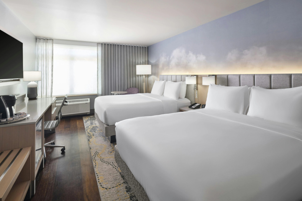 Hotel Indigo Long Island - East End by IHG