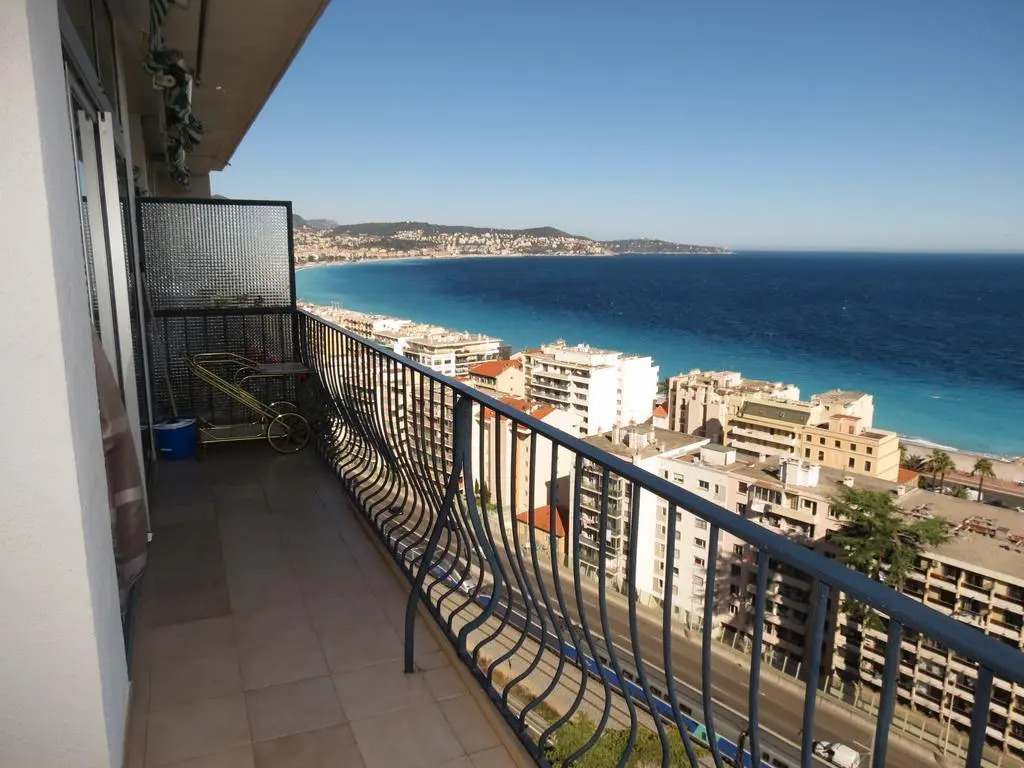 La Vista Del Mare