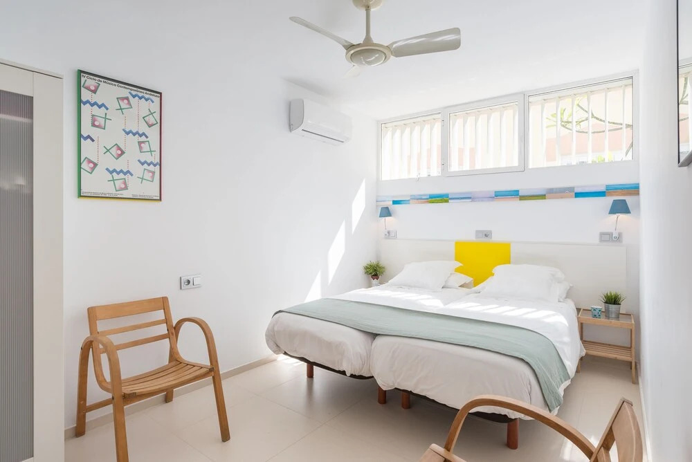 Pedregalejo: Cozy Apartment Front Of The Beach