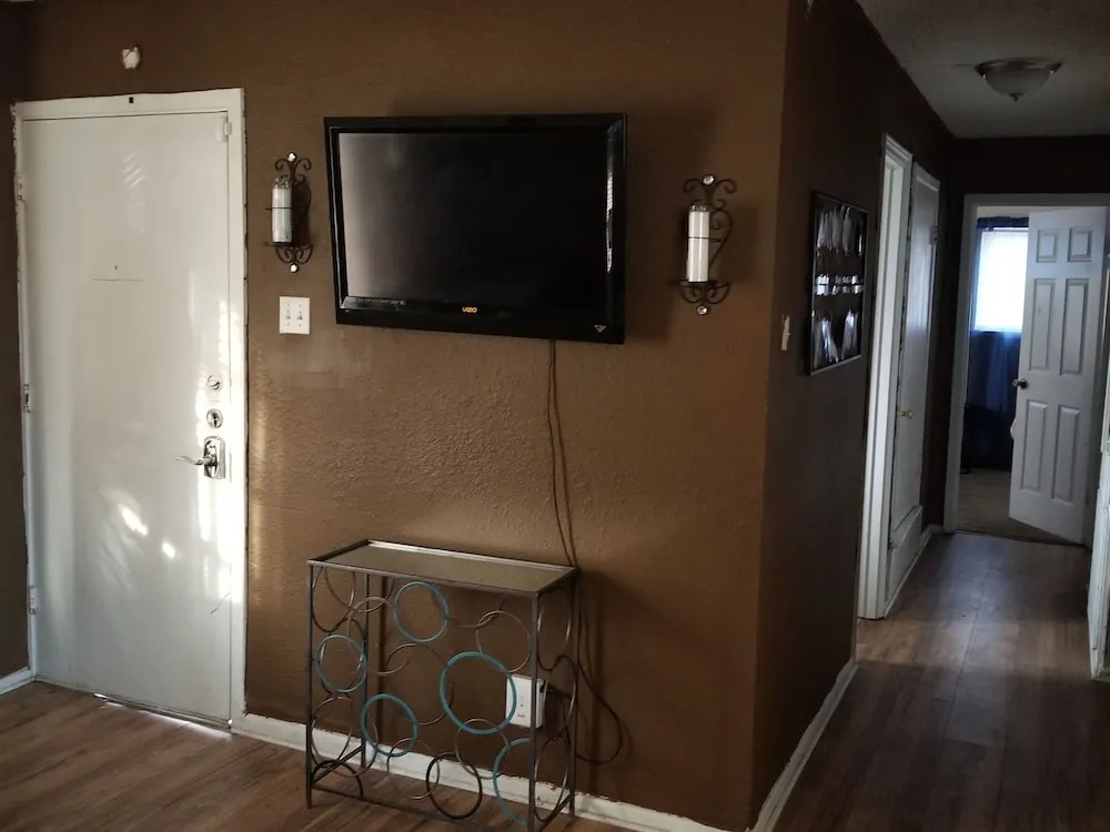 Recently Renovated 3BD Home in Mesquite, TX Holiday home 1