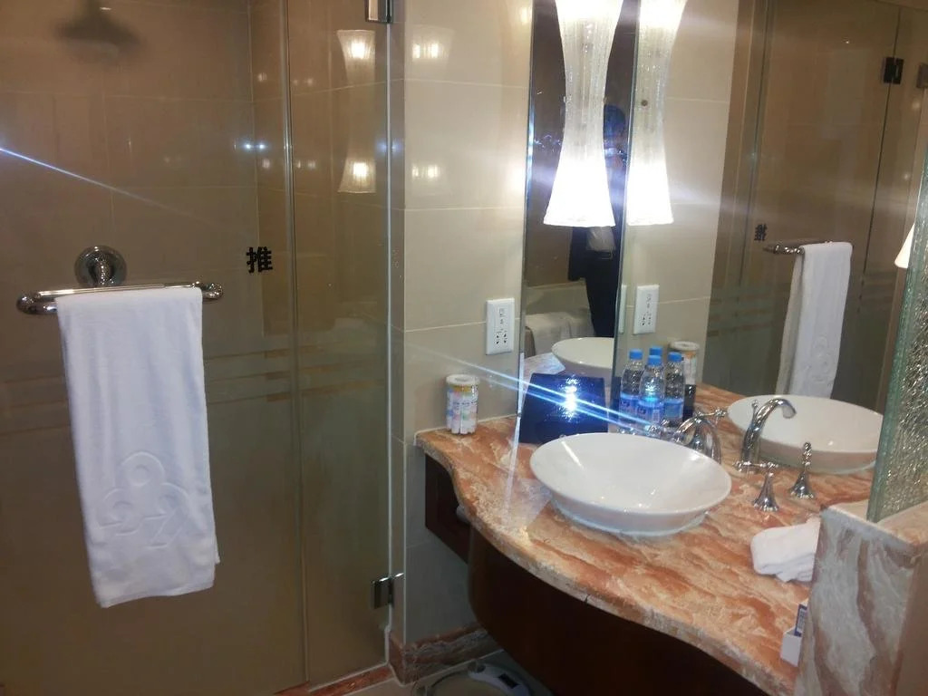 Sanlongzhongtian Hotel