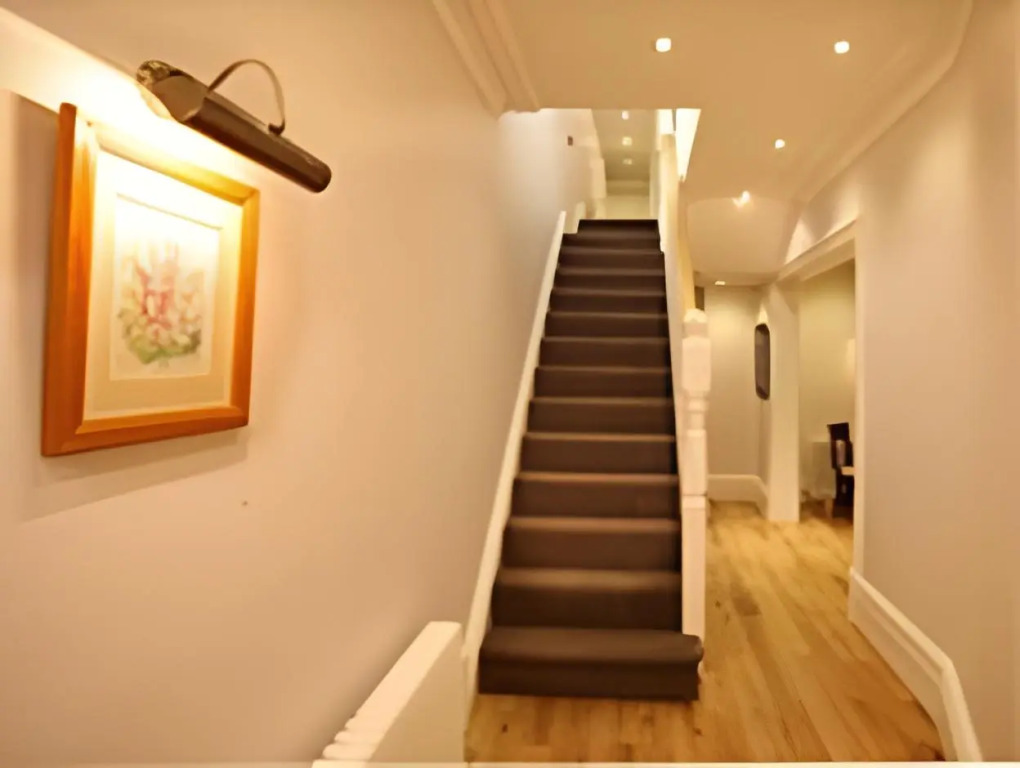 The Redstone Guesthouse