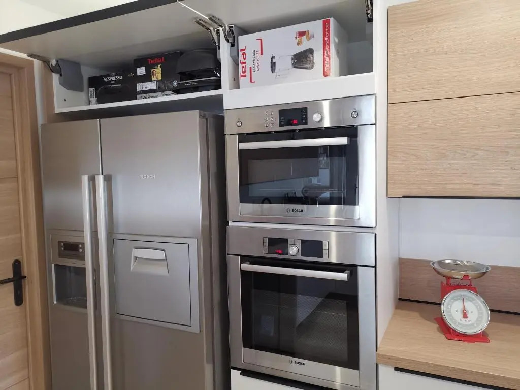 Grand T3 85 M2 Situe a 15 Min a Pied Des Plages