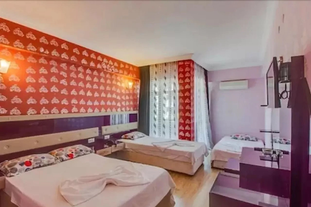 Melles Hotel & Apart