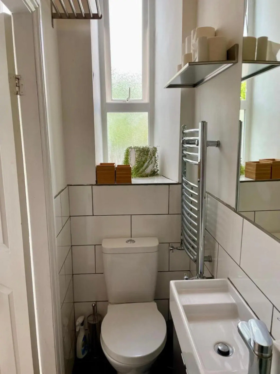 Grand & Graceful One Bed Flat in Clifton Village