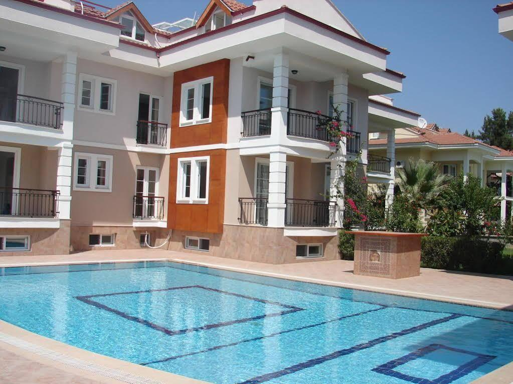 Noya Apartments