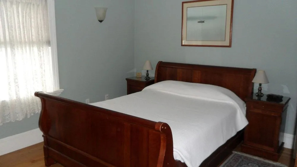 Windsome Bed & Breakfast