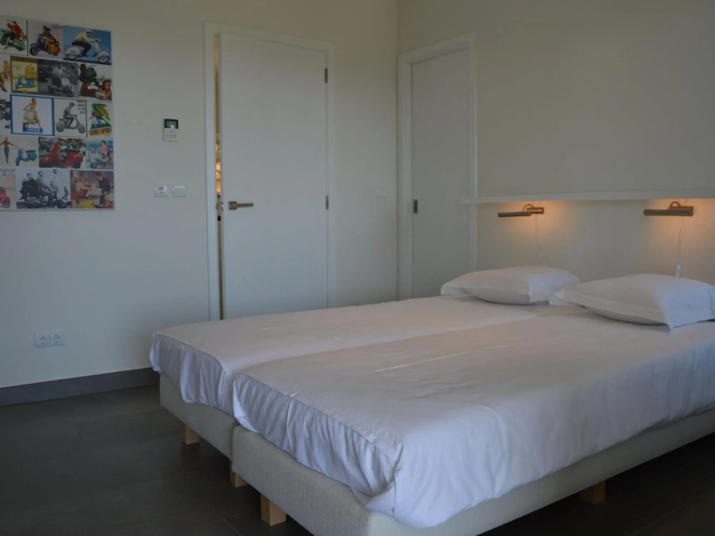 Modern Villa With Swimming Pool Near Carvoeiro