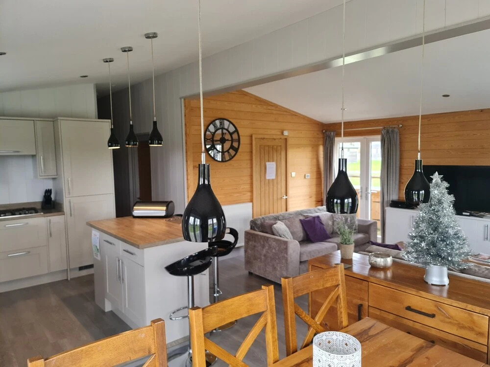 Charming 3-bed Lodge in Bury Saint Edmunds