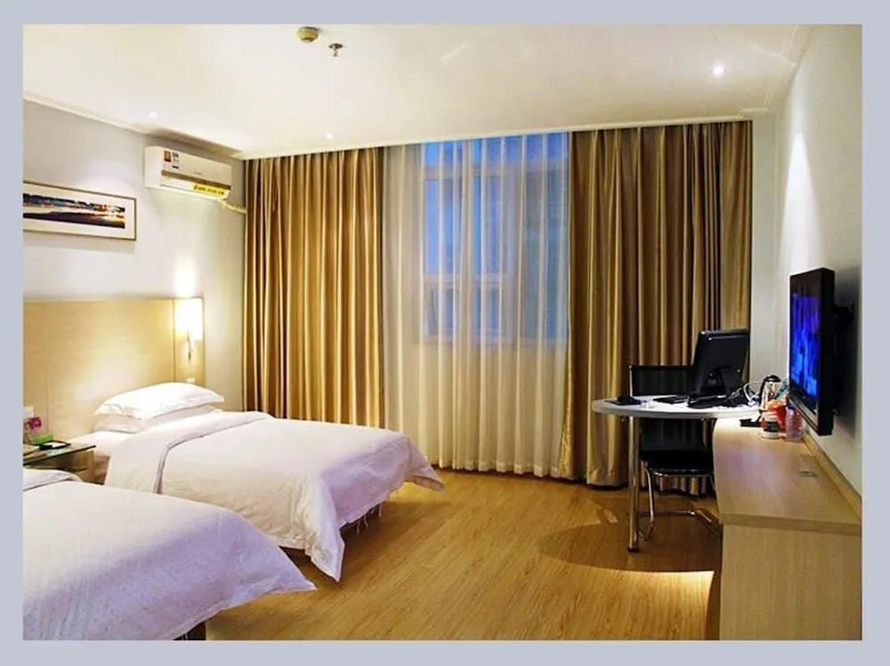 City Express Hotel
