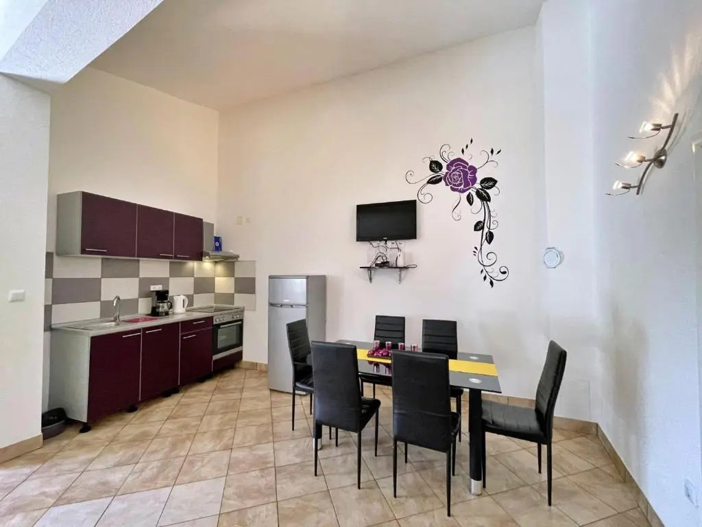 Top Apartments