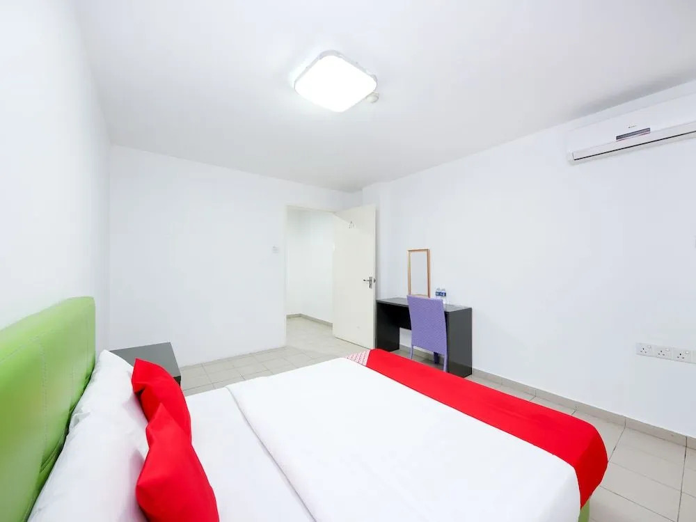 Y Hotel