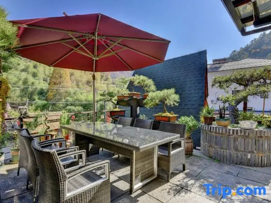 Xuxia Hot Spring Resort Meisu (Moganshan International Tourism Resort)