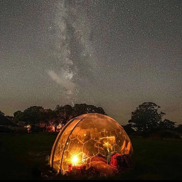 Cozy Wigwam With Heating & tv