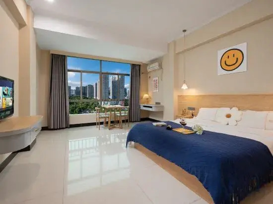 Yufeng Hotel
