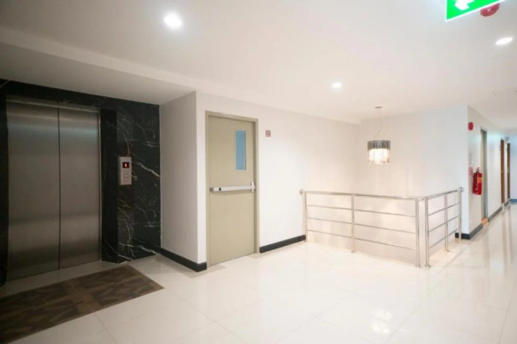The Willing Hotel and Residence