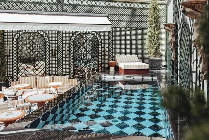 Sax Paris, LXR Hotels & Resorts