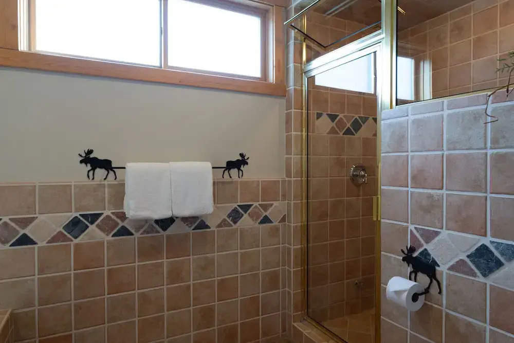 Bristlecone at Deer Valley Resort - Three Bedroom Condo with Loft and Hot Tub #504 3 Condo