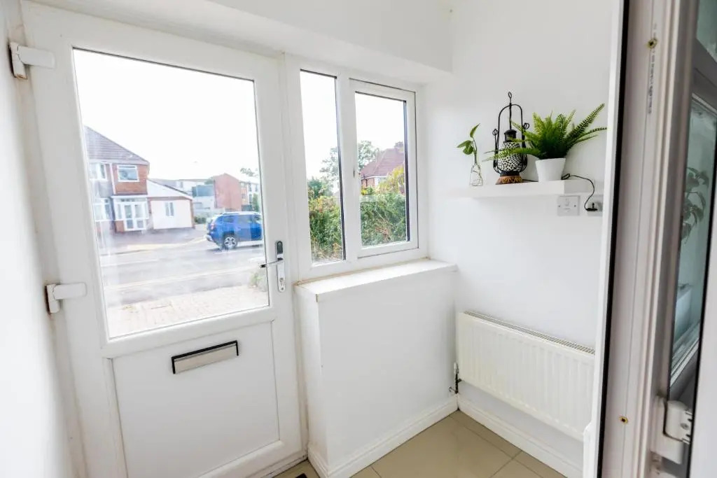 Comfortable stay in Shirley, Solihull - Room-2