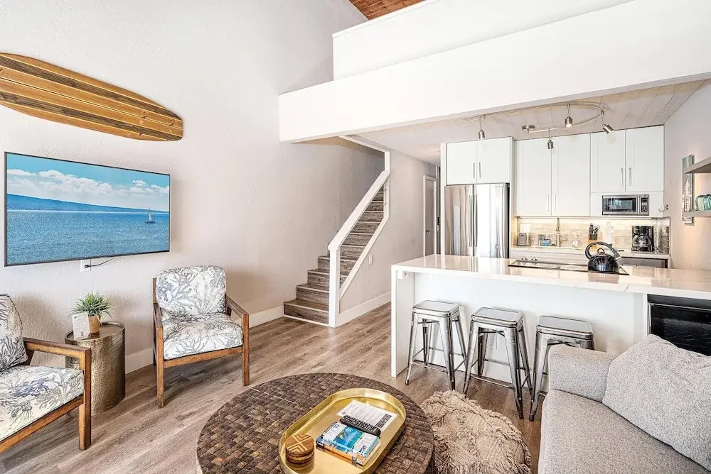 Maalaea Banyans 411 - Modern Renovation, Direct Ocean Front, Incredible View, AC