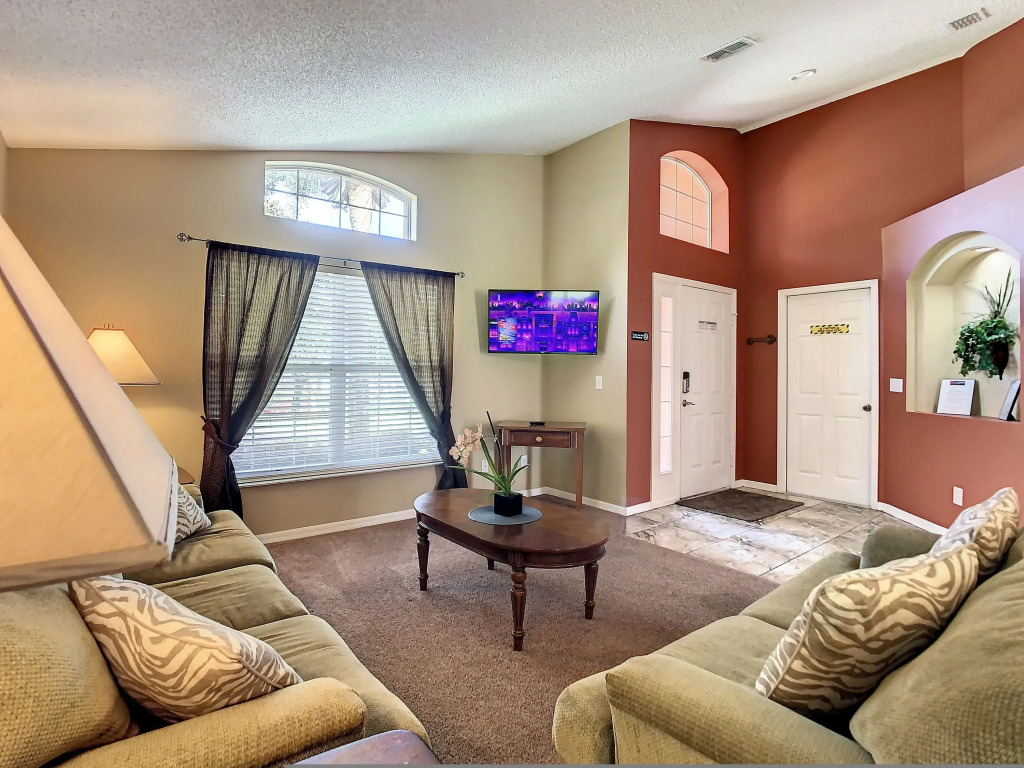 Emerald Island Resort 4 bed 3 Bath With Pool spa