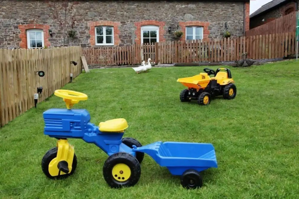 Birchill Farm & Cottages - Bramble Cottage