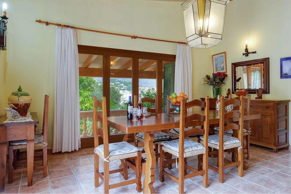Villa Can Bach