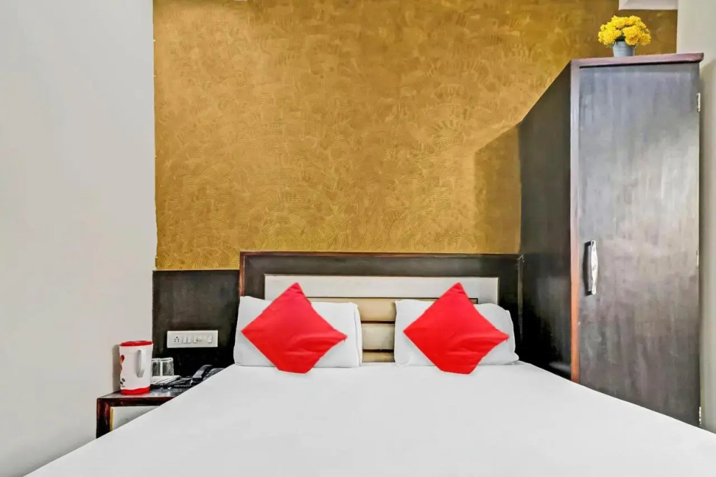 Oyo 82718 Hotel Stay House