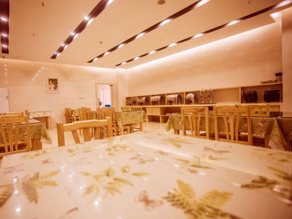 GreenTree InnChangZhou Wujin District Huangli Town Taoyuan Road Express Hotel
