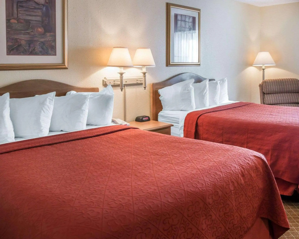 Quality Inn & Suites Monroe