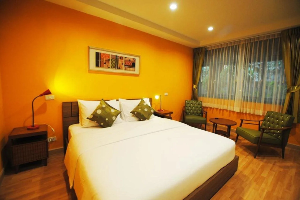 Focal Local Bed & Breakfast