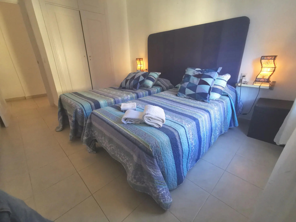Fantastic apartment in Beach Front Complex in Calahonda - Doña Lola - CS129