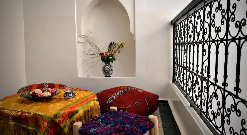 Riad Bleu Topaze