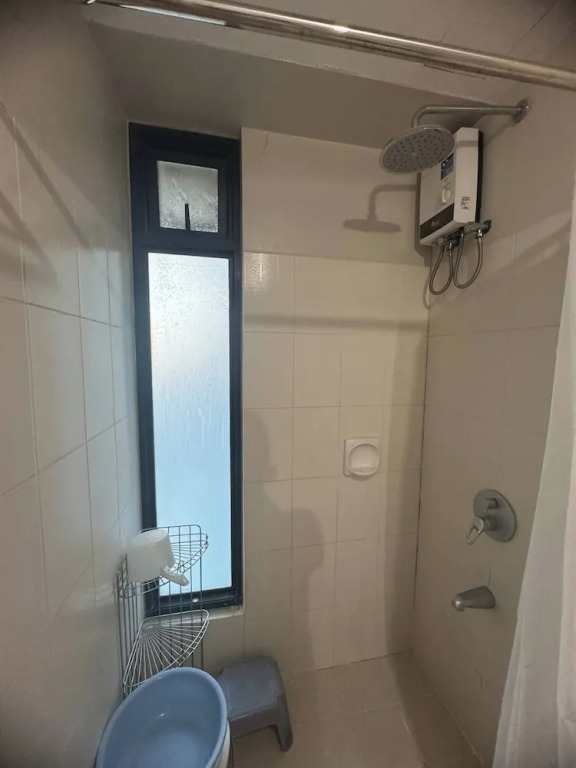 Flair Towers Condo near MRT Bonifacio and Shaw within Greenfields