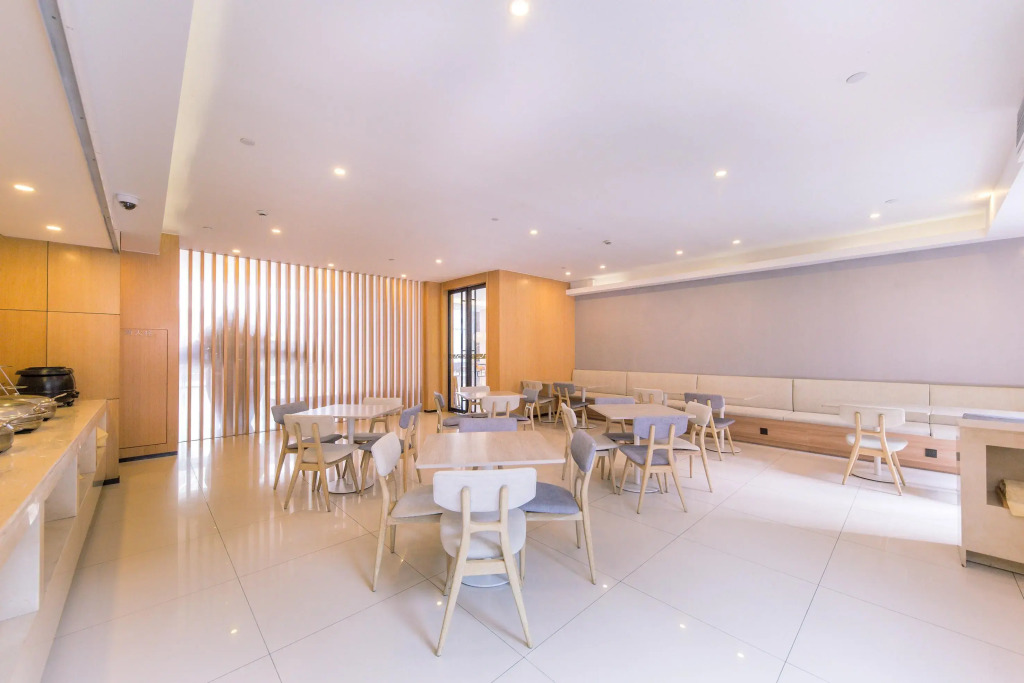 Ji Hotel Shanghai Hongqiao Shuniu Jingting