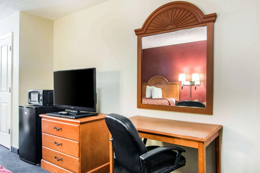 Rodeway Inn