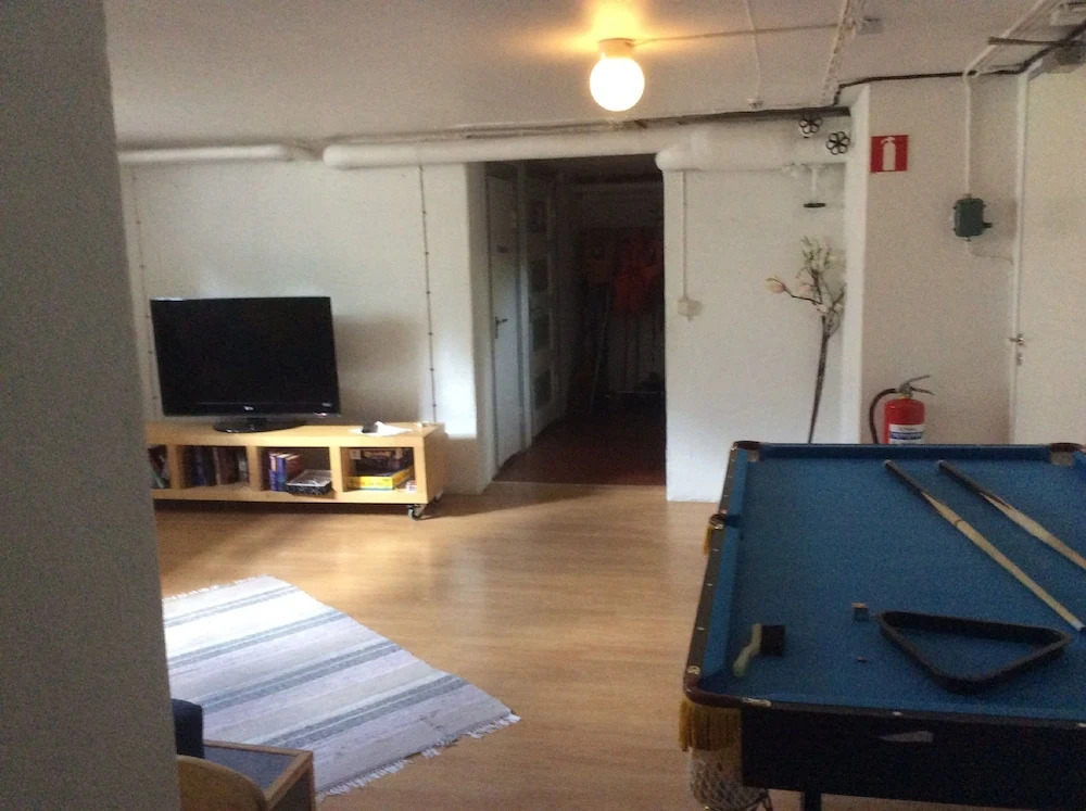 Lönneberga Vandrarhem & Hostel