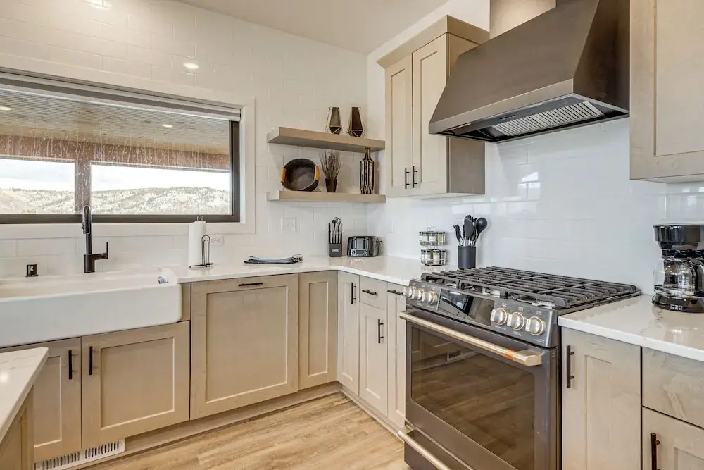 1 Mi to Granby Ranch: Luxe Home w/ Mtn Views!