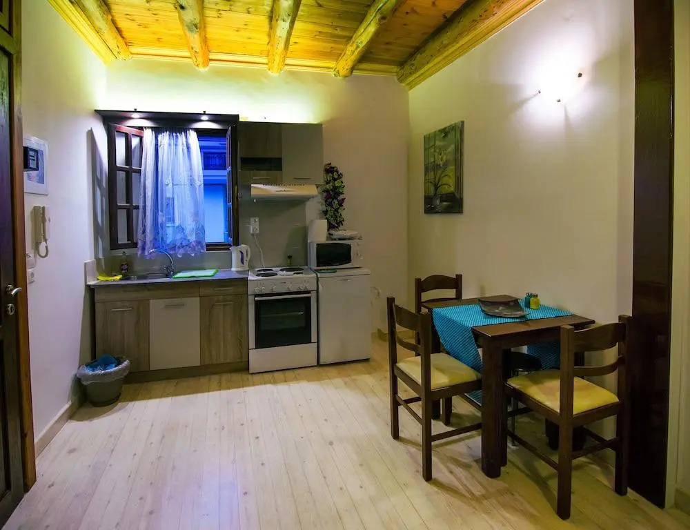 Aloha Maisonette