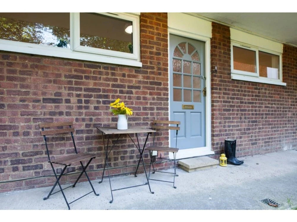 Spacious 2BR Modern Flat in London