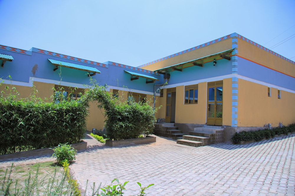 Kisoro Comfort Inn