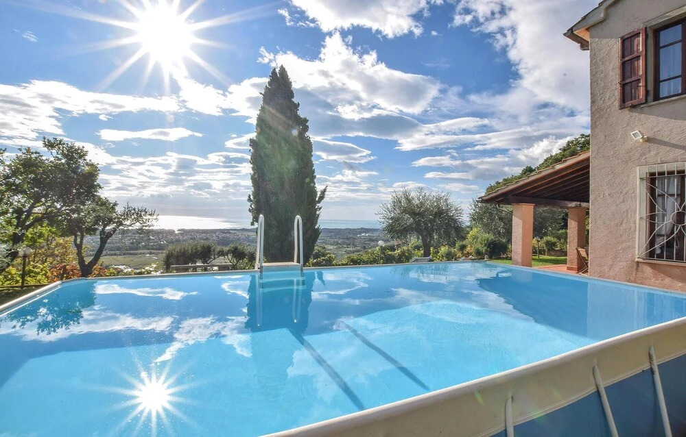 Nice Home in Pietrasanta With Wifi, Indoor Swimming Pool and Outdoor Swimming Pool