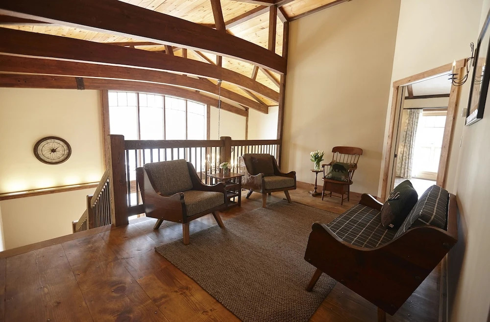 Seesaws Lodge