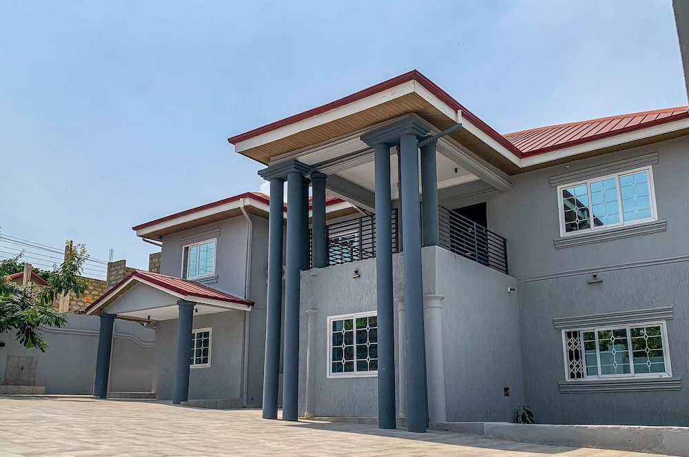Conys Guest House