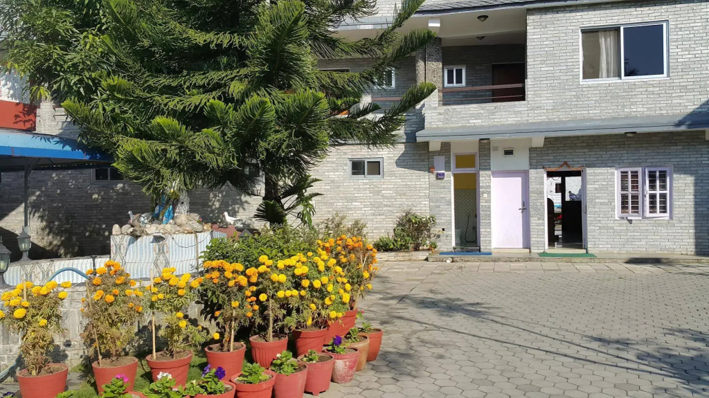Hotel Bishram