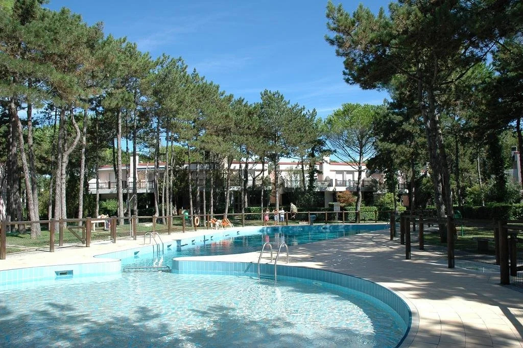 Villaggio Estate