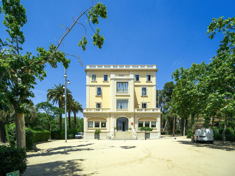 Limehome Barcelona Carrer de Fontcoberta - Digital Access