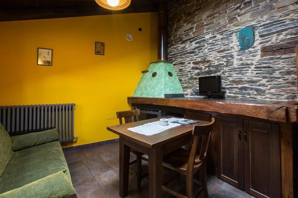 Balcón de Oscos, Apartamentos Rurales en la Asturias más auténtica