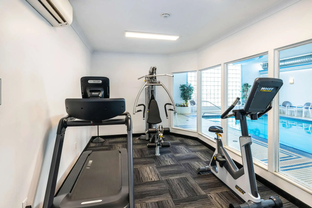 Quality Inn & Suites Garden of the Gulf