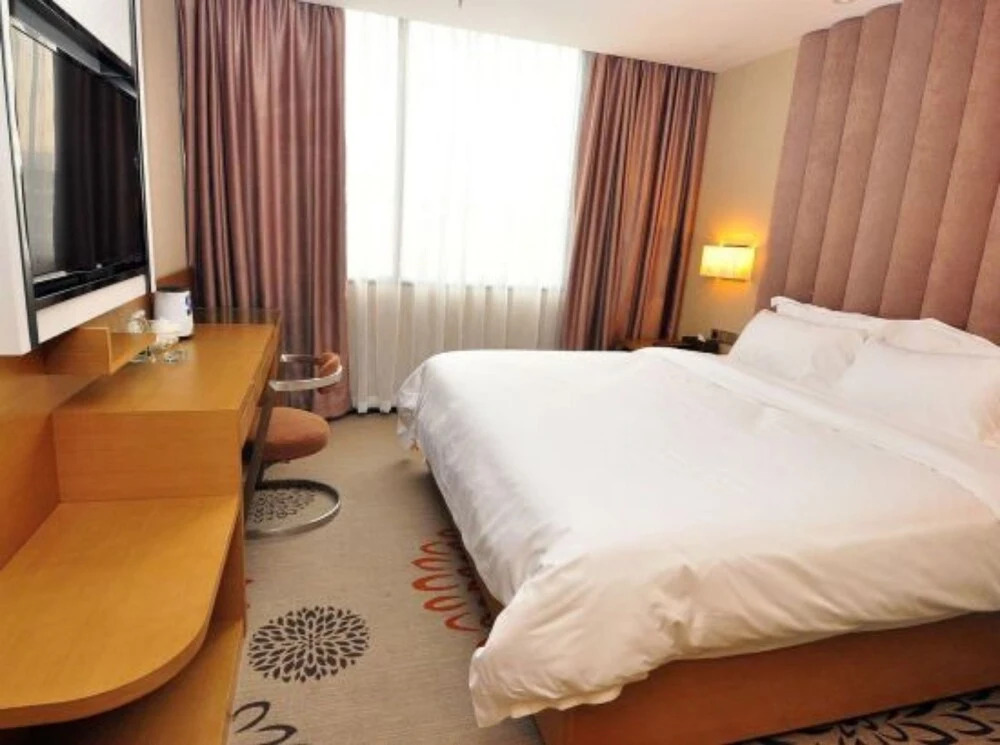 ENJOY HOTELS (Guangzhou Luoxi Metro Station)